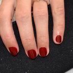 shellac vernis permanent oxblood image1