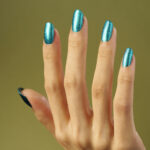 CND Shellac Teal Tricity vernis turquoise