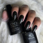 CND Shellac – Opulent Onyx